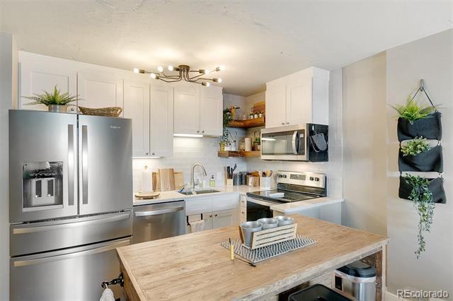 property at 1020 15th St