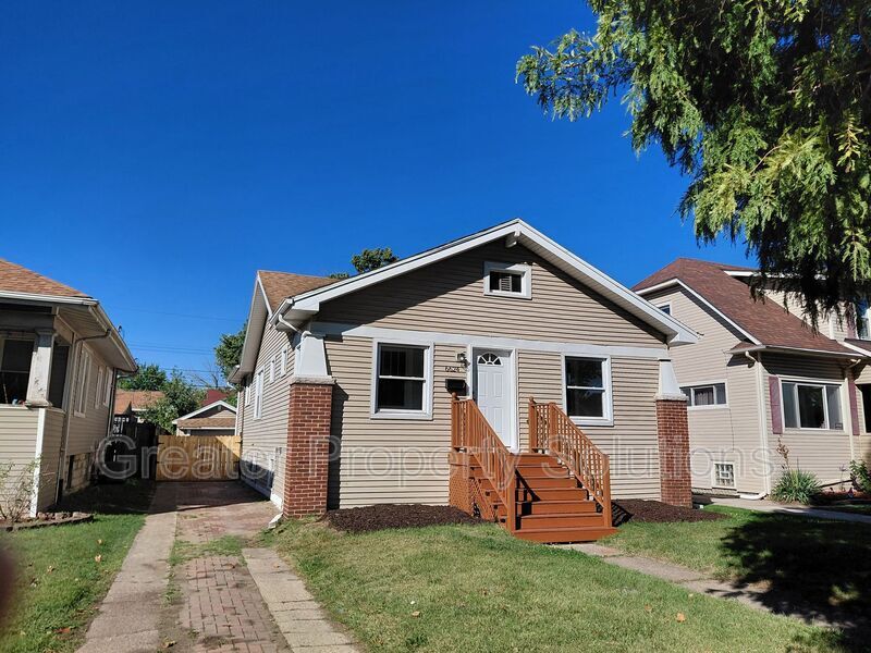 6624 Jefferson Ave in Hammond, IN - Building Photo