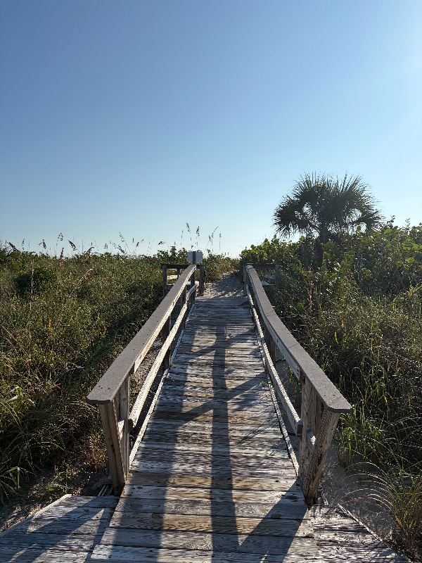 5000 Ocean Beach Blvd in Cocoa Beach, FL - Building Photo - Building Photo