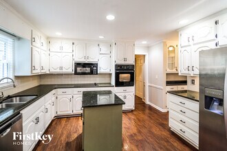 2721 Harvest Dr SE in Conyers, GA - Building Photo - Building Photo