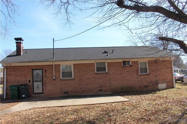 4712 Glenspring Rd in Richmond, VA - Building Photo - Building Photo