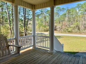 710 Helm Dr in New Bern, NC - Building Photo - Building Photo