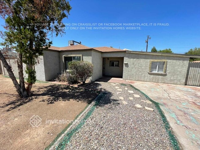 property at 1804 W Weldon Ave