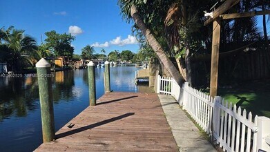 2622 Sheridan St in Hollywood, FL - Building Photo - Building Photo