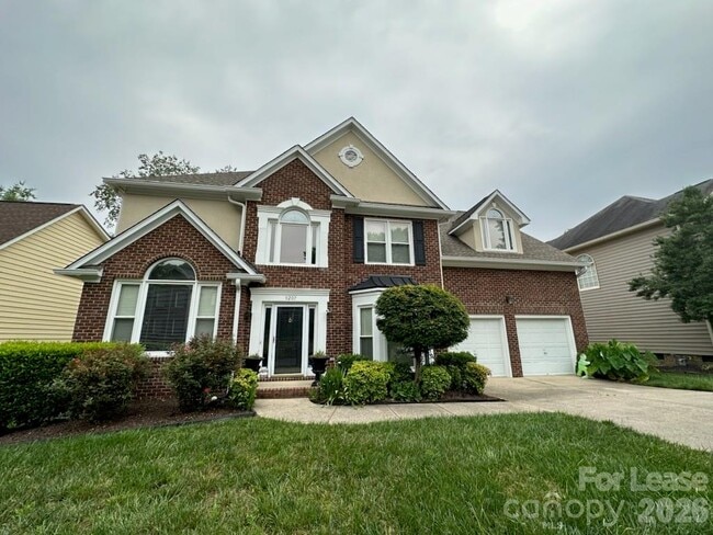 9207 Sandpiper Dr in Charlotte, NC - Building Photo - Building Photo