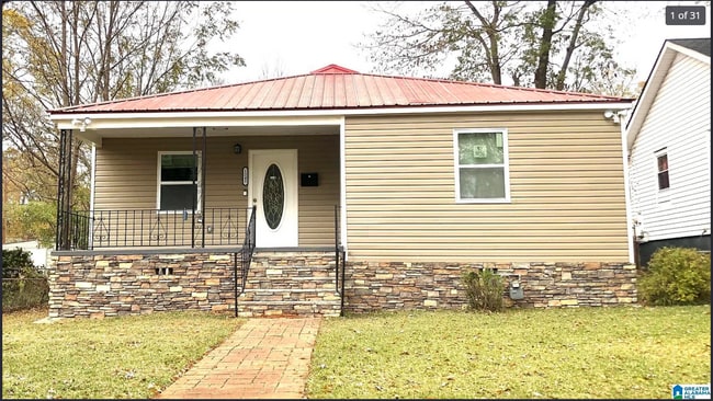 property at 1245 16th St SW