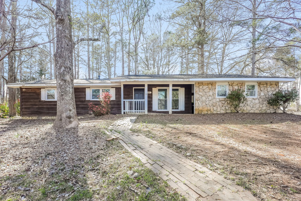 500 Mary Erna Dr in Fairburn, GA - Building Photo