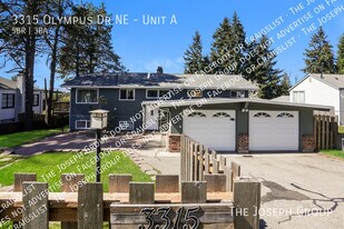 3315 Olympus Dr NE in Bremerton, WA - Building Photo