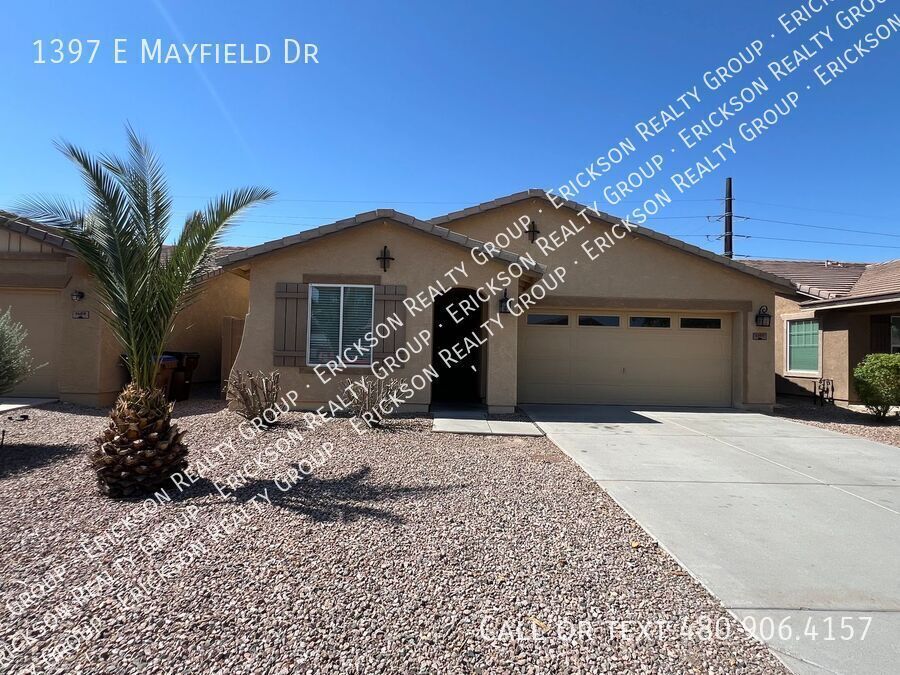 1397 E Mayfield Dr in San Tan Valley, AZ - Foto de edificio