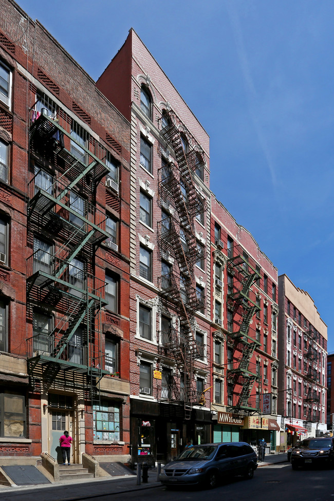 167  Mott Street in New York, NY - Foto de edificio - Building Photo