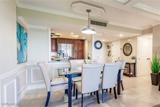 17 Bluebill Ave in Naples, FL - Building Photo - Building Photo