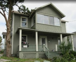 232 N Peninsula Dr, Unit 2