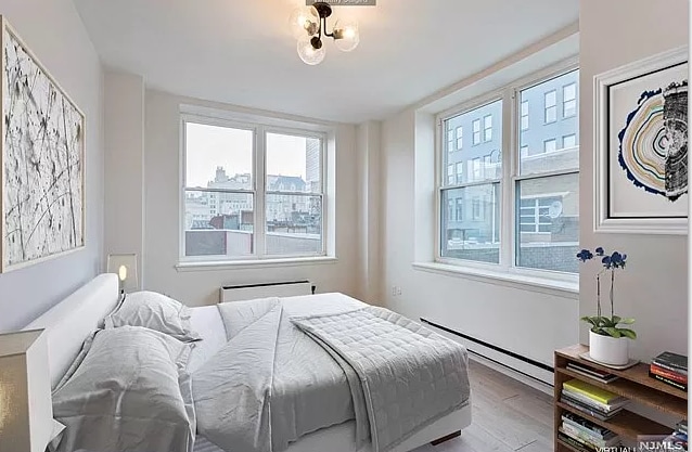 111 Mulberry St in Newark, NJ - Building Photo - Building Photo