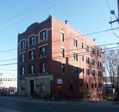 197 S Leonard St in Waterbury, CT - Building Photo - Building Photo