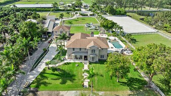 19721 118th Trail S in Boca Raton, FL - Building Photo