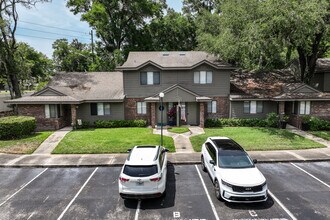 The Waterside in Jacksonville, FL - Building Photo - Building Photo