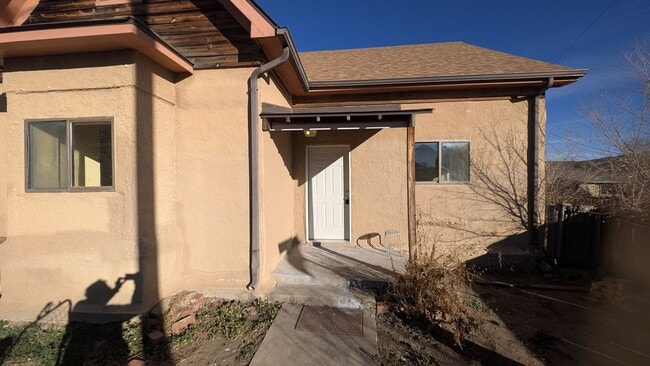 812 San Pedro Ave in Trinidad, CO - Building Photo - Building Photo