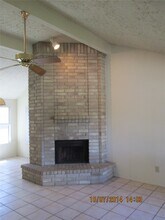 19947 Mountain Dale Dr in Cypress, TX - Foto de edificio - Building Photo