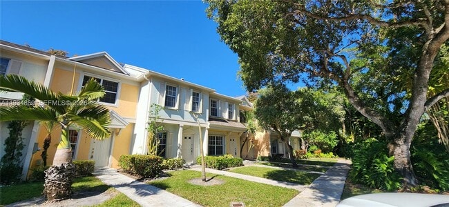 property at 211 Mallory Ct