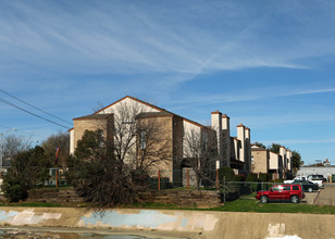 Polo Club in Fort Worth, TX - Building Photo - Building Photo