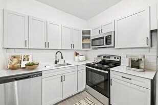 Halston Paces Crossing in Norcross, GA - Building Photo