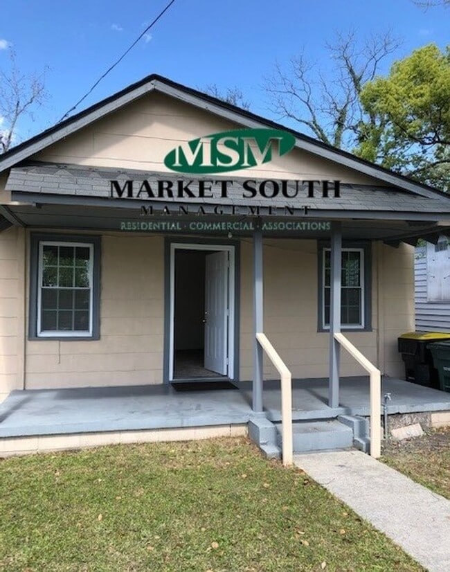 property at 3518 Haslam Ave