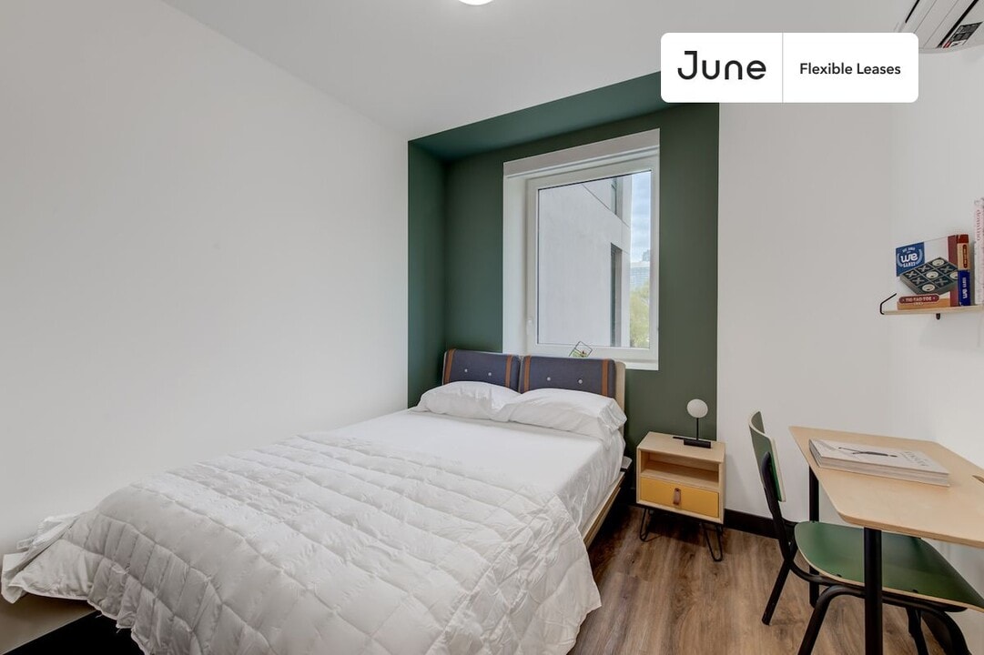 Absolutely Private ROOM in Williamsburg, Unit 3 in Brooklyn, NY - Building Photo