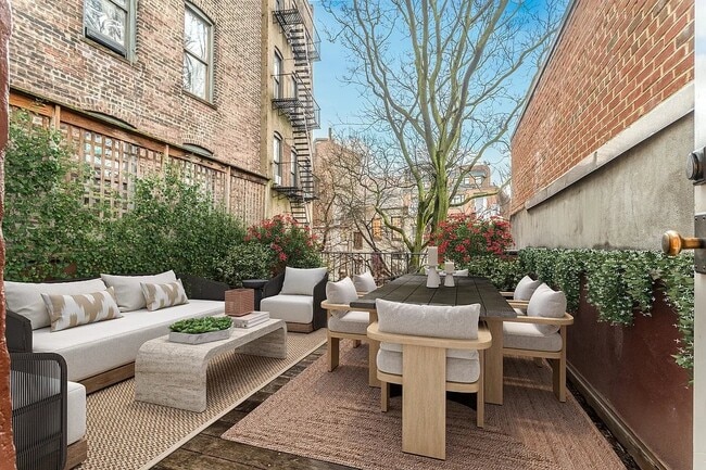 property at 555 Hudson St