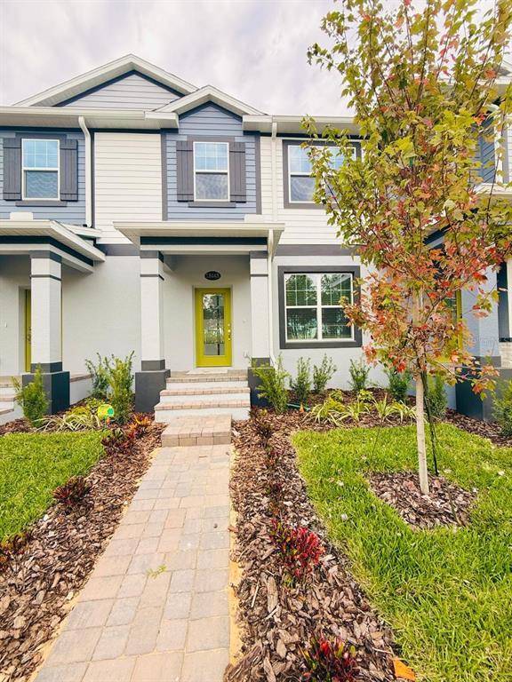 property at 15445 Bay Brg St