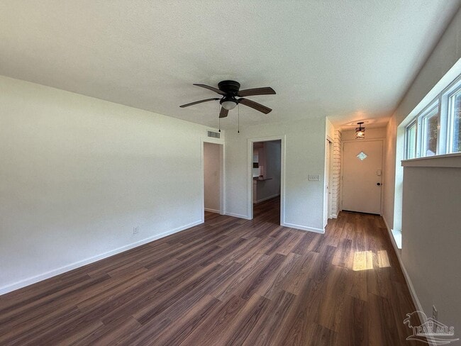 5230 Springhill Dr in Pensacola, FL - Building Photo - Building Photo