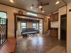 12870 US-92 in Dover, FL - Building Photo - Building Photo