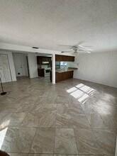 6734 Amarillo St in Port Richey, FL - Foto de edificio - Building Photo