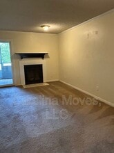 805 Stallings Rd in Taylors, SC - Building Photo - Building Photo