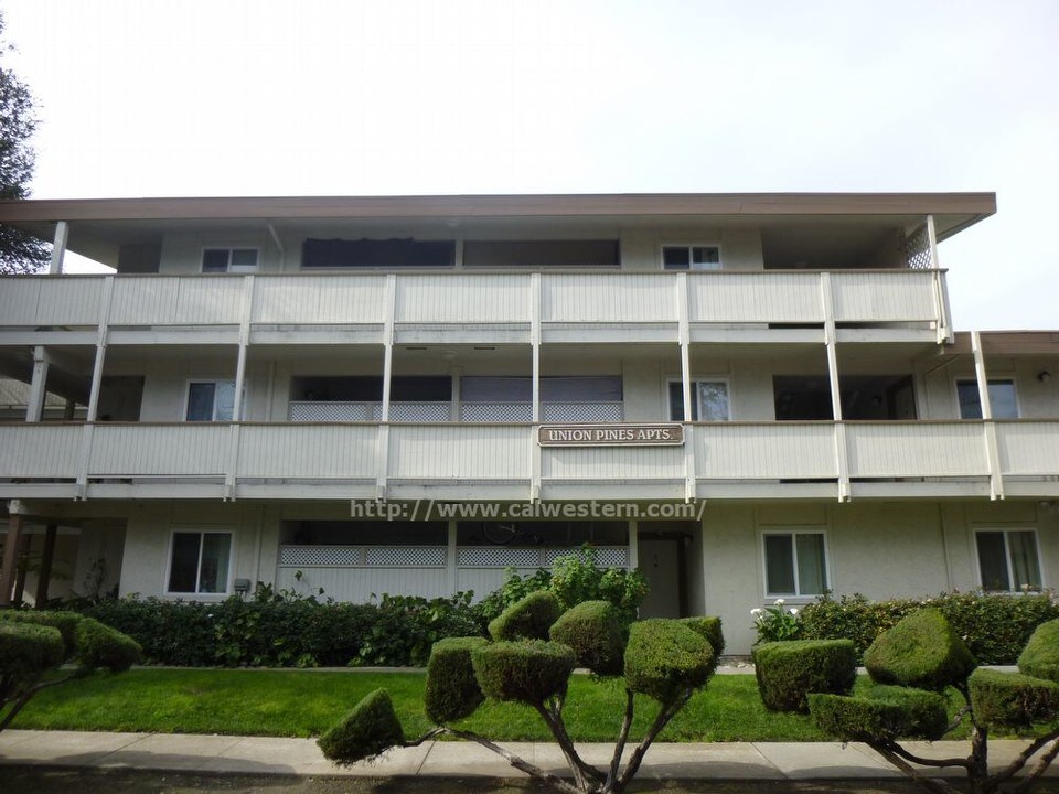 100 Union Ave-Unit -34 in Campbell, CA - Building Photo