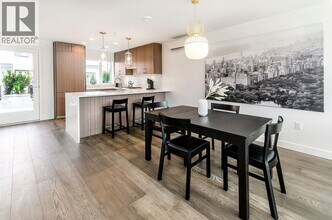 561 W 29th Ave in Vancouver, BC - Building Photo - Building Photo