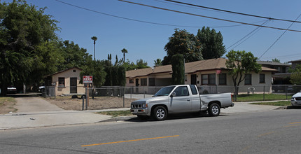 11111 Dodson St in El Monte, CA - Building Photo - Building Photo