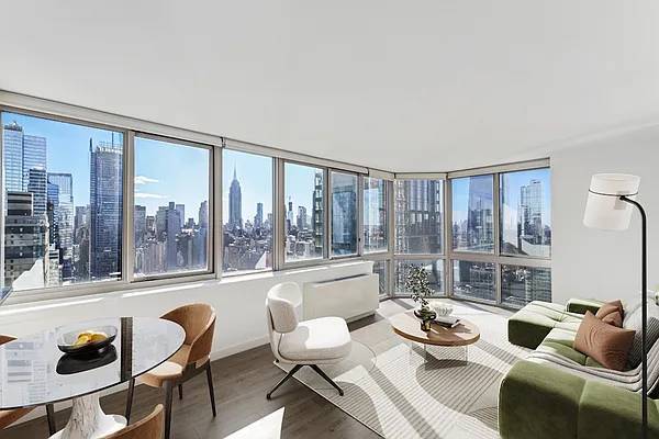 340 W 53rd St, Unit 11A in New York, NY - Building Photo