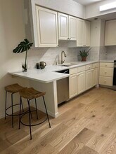 1738 Beacon St, Unit 2 in Brookline, MA - Building Photo - Building Photo