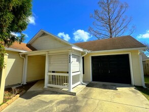 332 Sawgrass Dr in Valdosta, GA - Building Photo - Building Photo