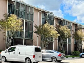 121 Oyster Bay Cir in Altamonte Springs, FL - Building Photo - Building Photo