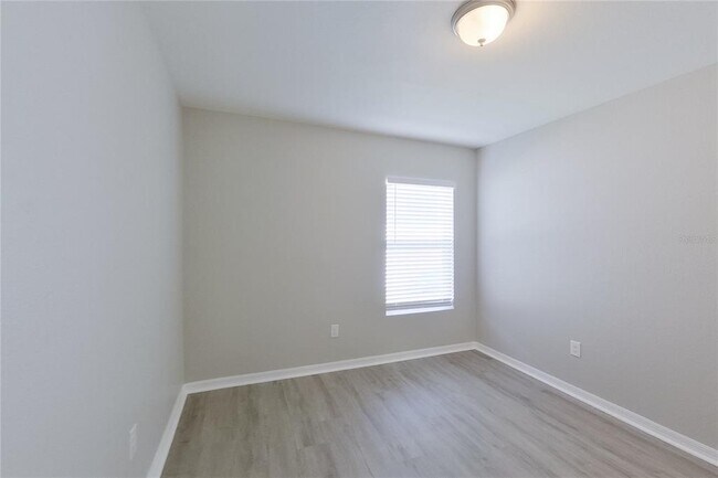 18310 Gibraltar Ln in Lehigh Acres, FL - Building Photo - Building Photo