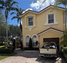 15030 SW 9th Terrace in Miami, FL - Building Photo