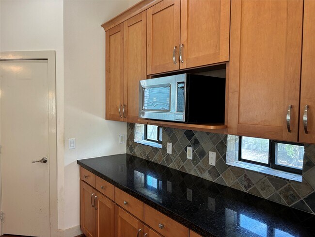 property at 1510 W 26th St