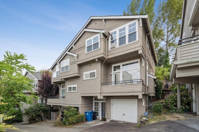 property at 2530 E Madison St