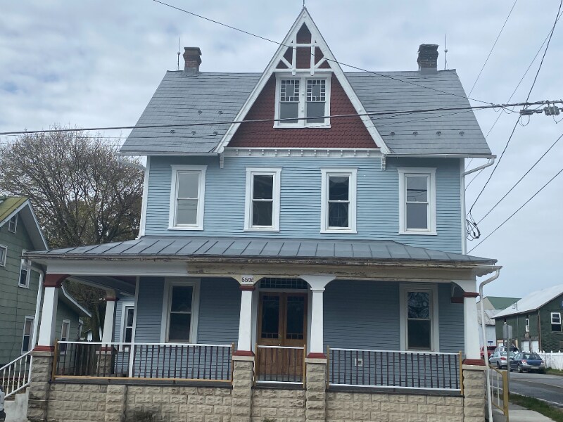 5592 Old U.S. 22 in Shartlesville, PA - Building Photo
