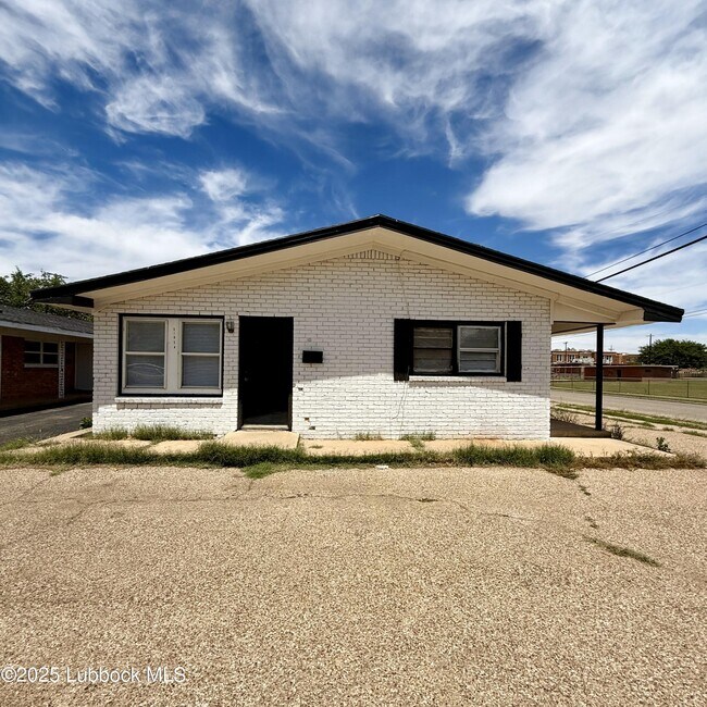property at 2102 22nd St