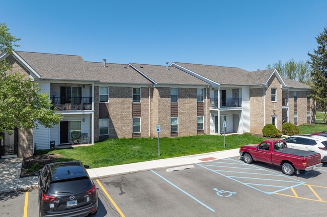 Misty Glen Apartments in Hebron, IN - Building Photo - Building Photo