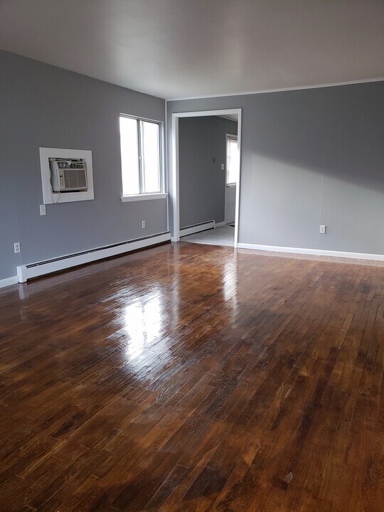 722 Erford Rd in Camp Hill, PA - Building Photo