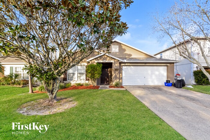 144 Walnut Crest Run in Sanford, FL - Building Photo