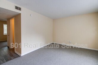 2996 Stage Park Pl in Bartlett, TN - Building Photo - Building Photo